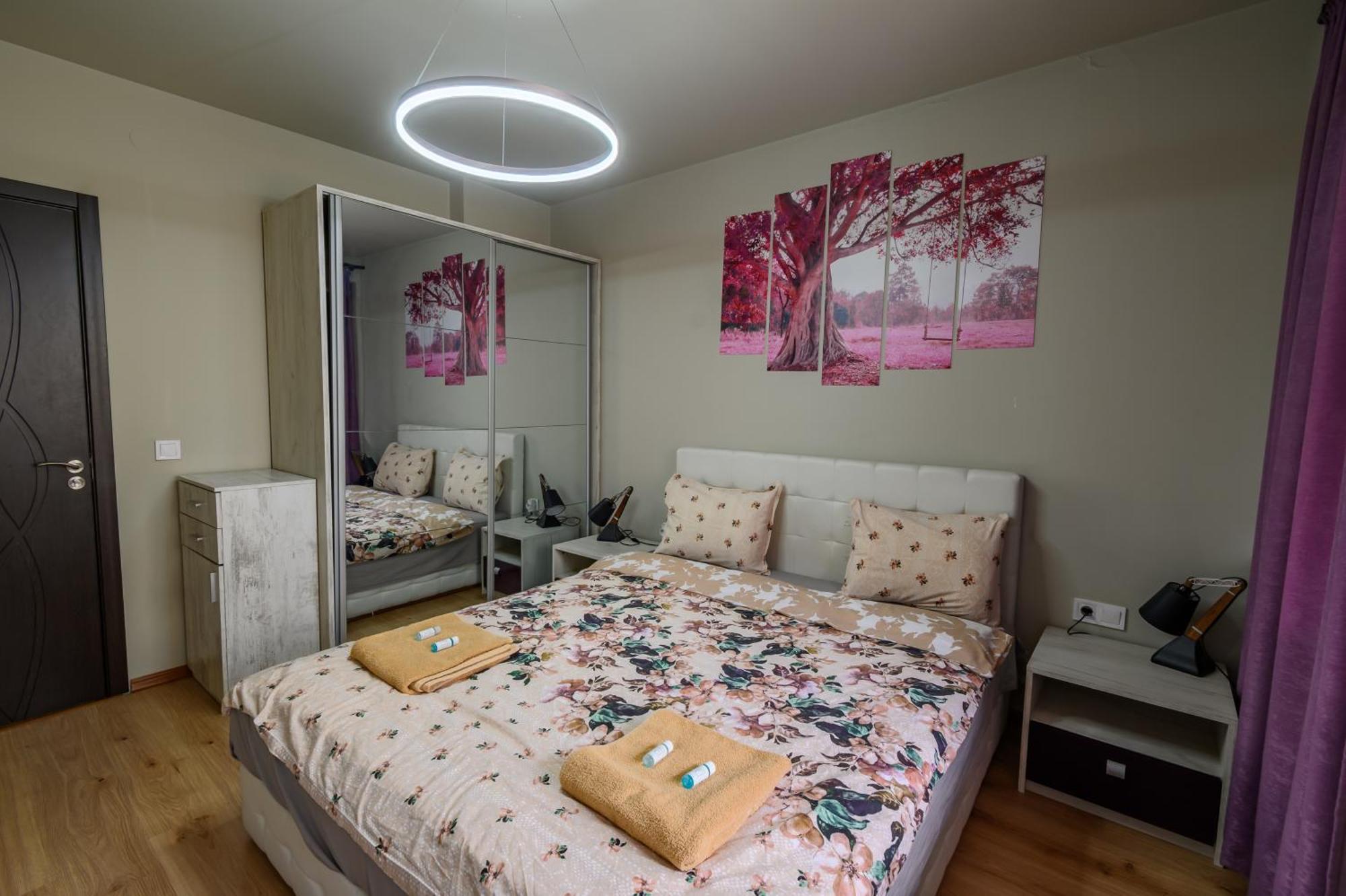 Top Center Retreat, Near Aubg Free Parking Blagoevgrad Exterior foto
